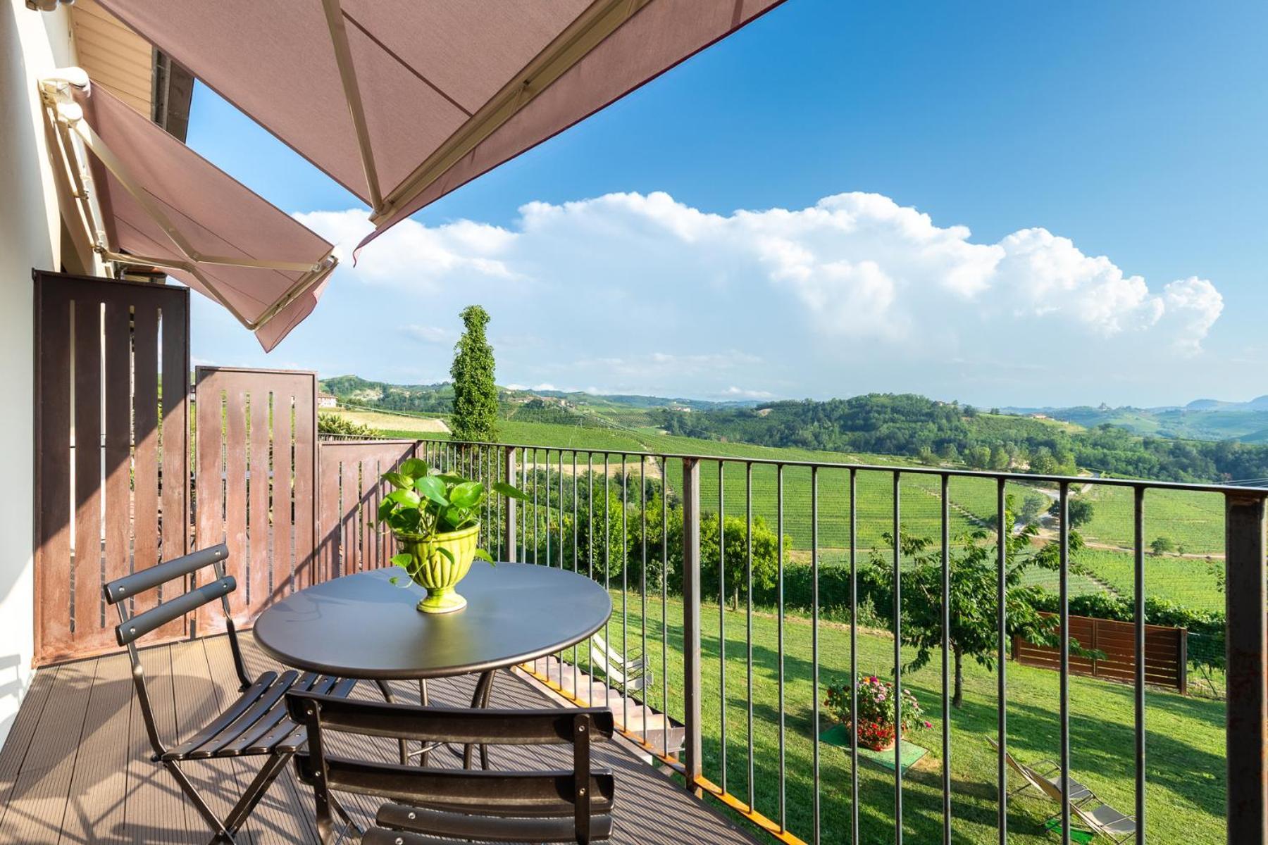 Il Cortile Suites Diano dʼAlba Exterior foto